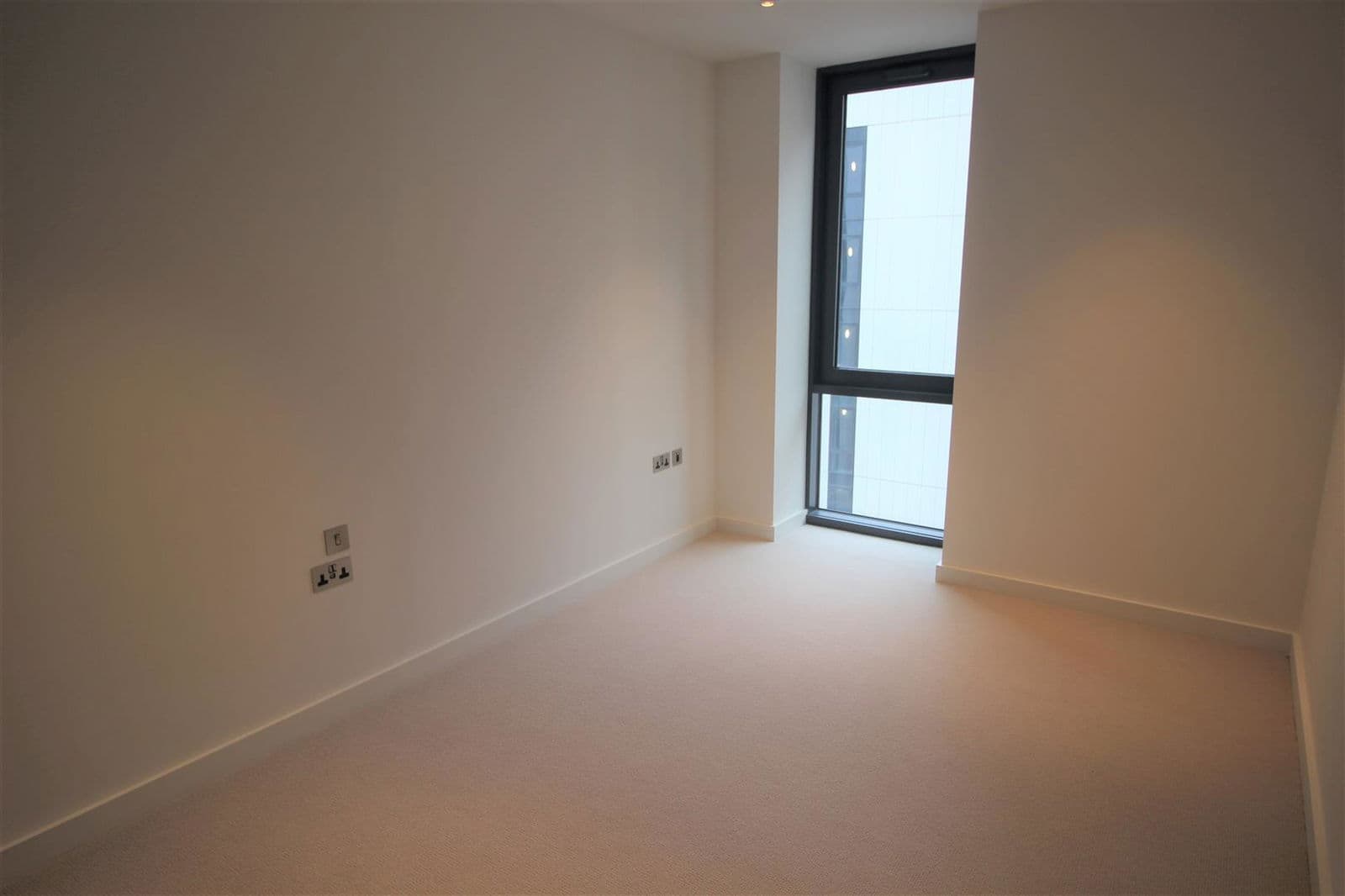 1 Bed Flat, Pienna Apartments, Wembley — photo 6