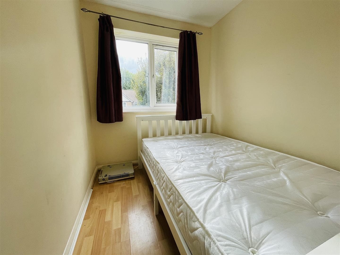 2 Bed Apartment, Mavis Court, Raven Close, Colindale — photo 6