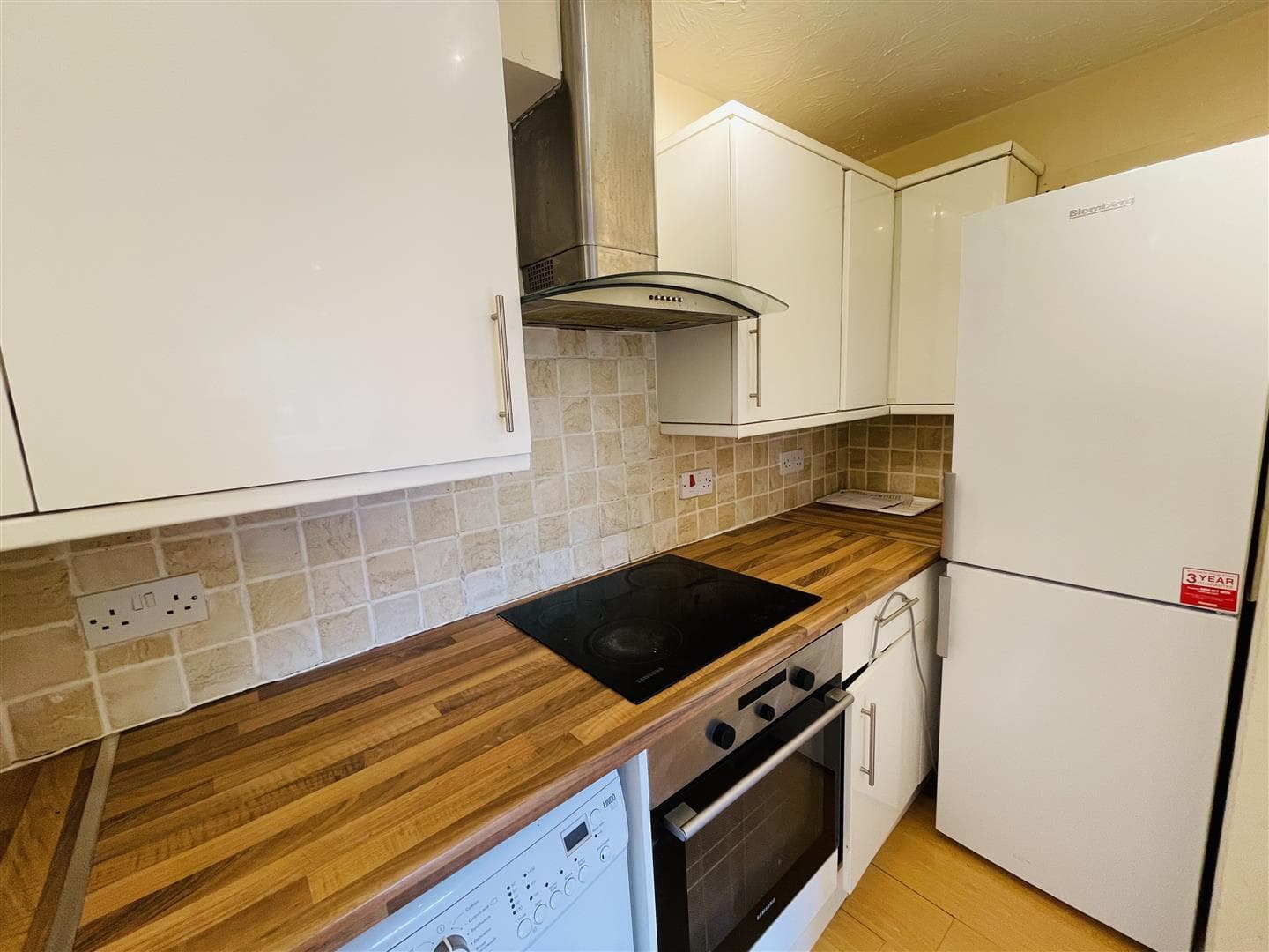 2 Bed Apartment, Mavis Court, Raven Close, Colindale — photo 5