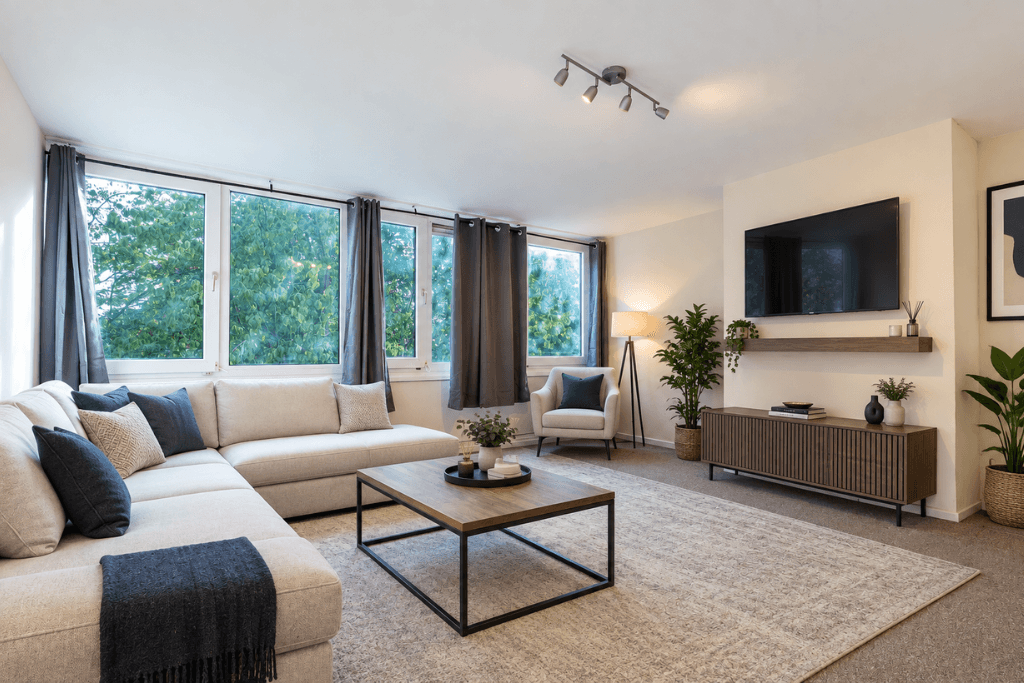 A three bedroom split level flat fully refurbished