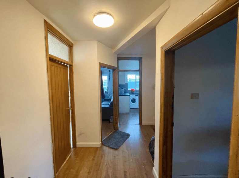 A Wonderfully presented two-bedroom ground-floor flat! — photo 2
