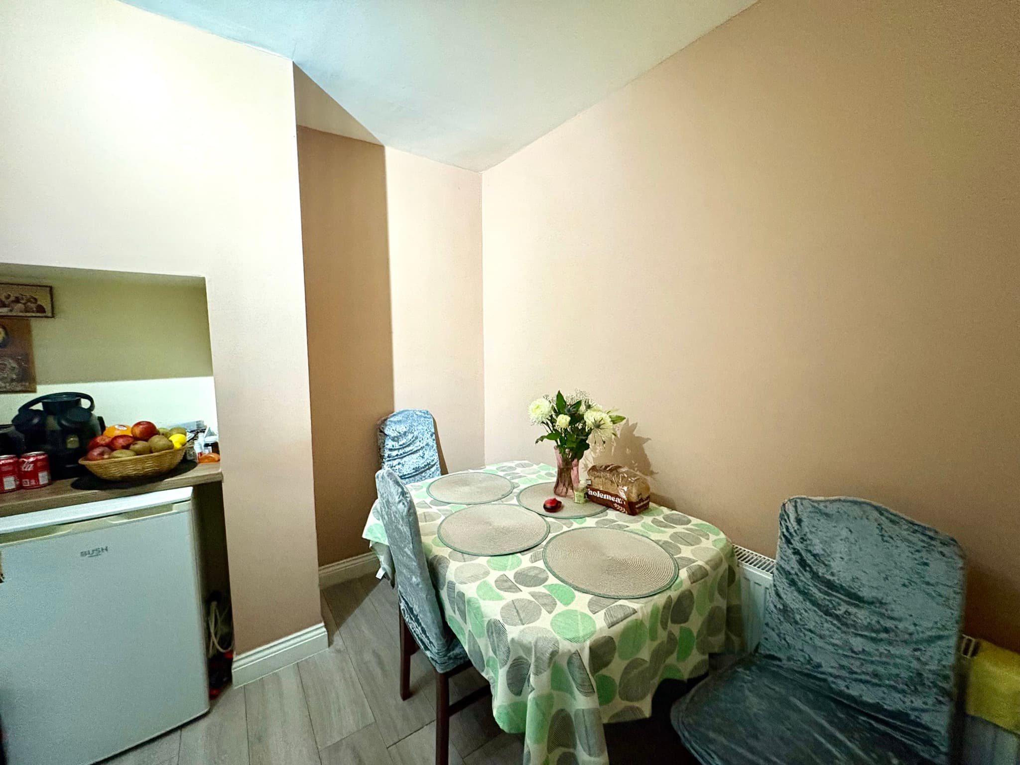 A One Bedroom Flat within walking distance to the high street — photo 4